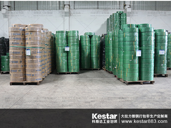 规范化的PET塑钢带仓库